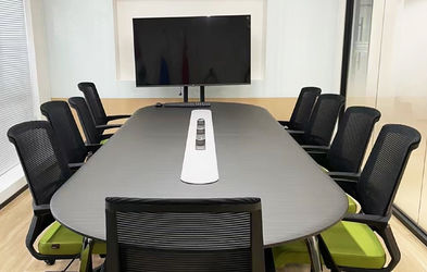 Izumi International Supply Chain Management (guangzhou) Co., Ltd. ligne de production du fabricant