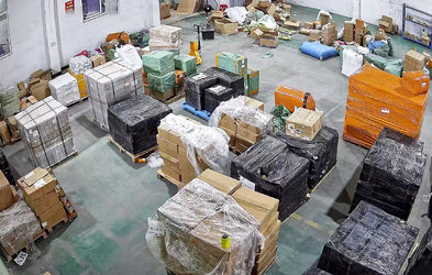 Izumi International Supply Chain Management (guangzhou) Co., Ltd. ligne de production du fabricant