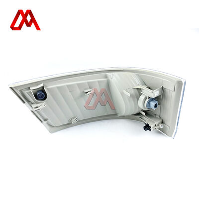 JL20-002L Truck Front Turn Signal Light Lamp Mitsubishi Replacement Part