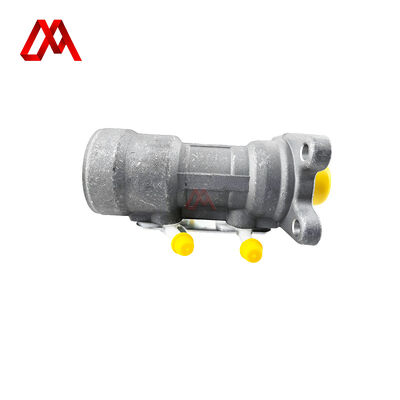 IZUMI 8-97224371-0 8-97315166-0 Brake Master Cylinder Assembly 8972243710 8973151660 for ISUZU 100P 600P