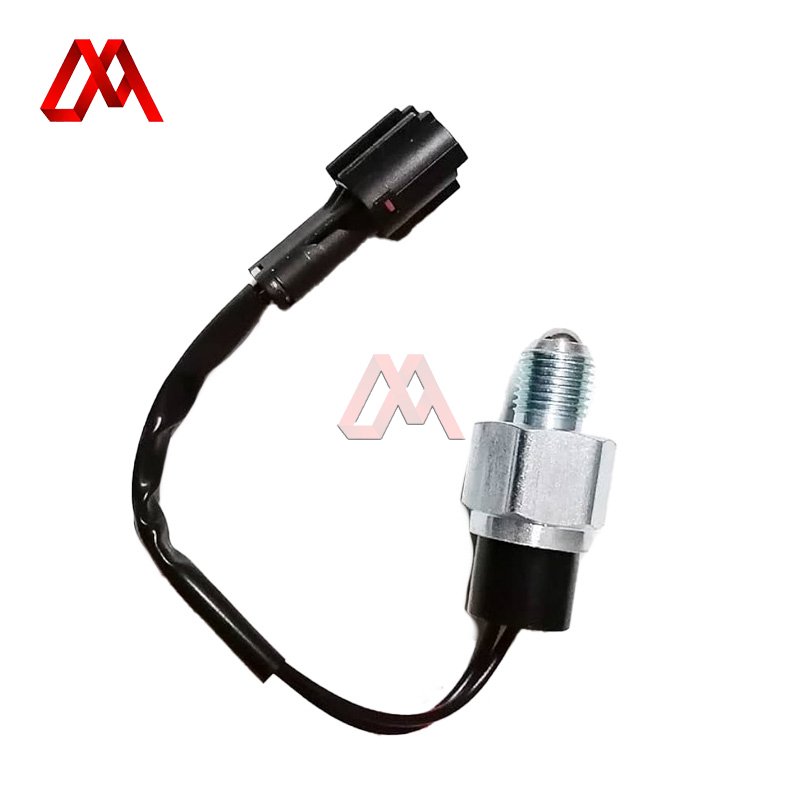 Truck Spare Parts 8-98180973-0 8-97165947-0 Reverse Lamp Switch 8981809730 8971659470 for ISUZU NKR NPR 4JJ1T