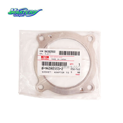 Le filtre à huile du moteur diesel ISUZU est équipé d'un adaptateur de gaz.