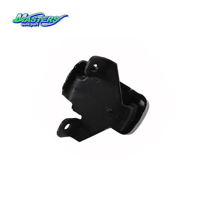 Le moteur ISUZU BVP est monté à l'avant sur le tampon en caoutchouc 5876101930 8970860761