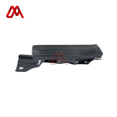 8-92551225-0 8925512250 Trois pédales Accélérateur Assemblage de pédales pour ISUZU 100P 4JB1 Pièces de rechange de camions